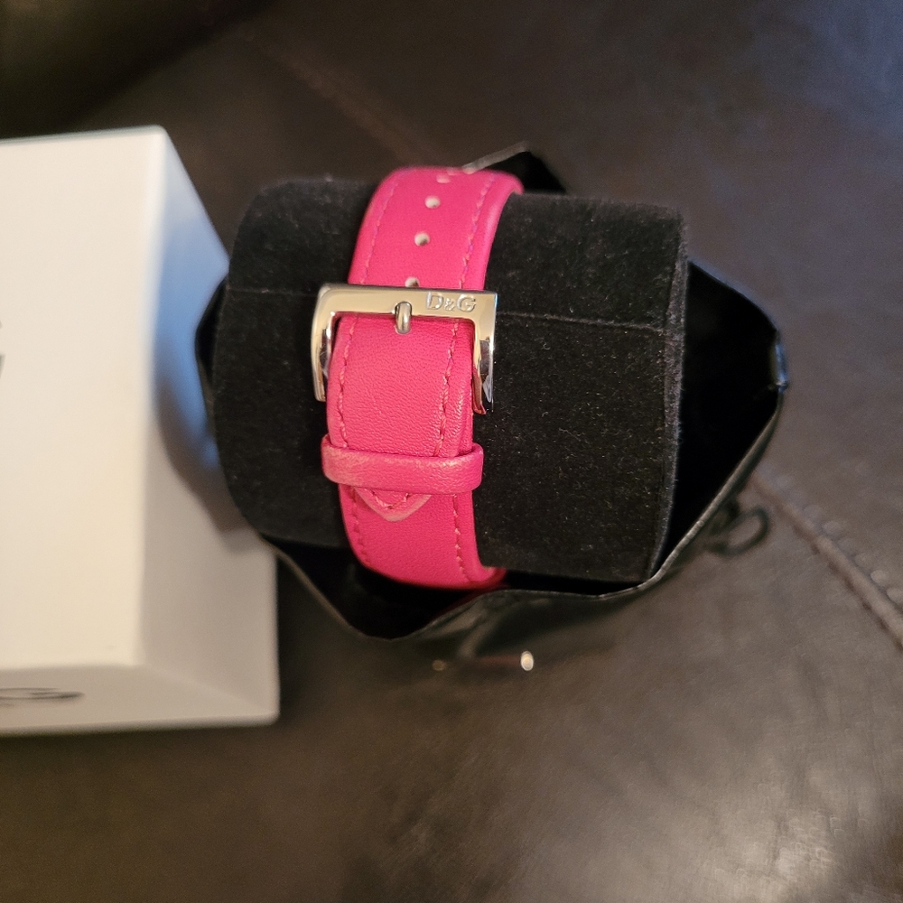 D&G watch - Picture 5 of 8